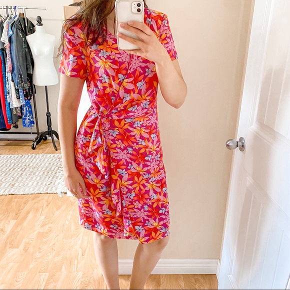 Spenser Jeremy Dresses & Skirts - Spenser Jeremy Floral Midi Wrap Dress Size 10